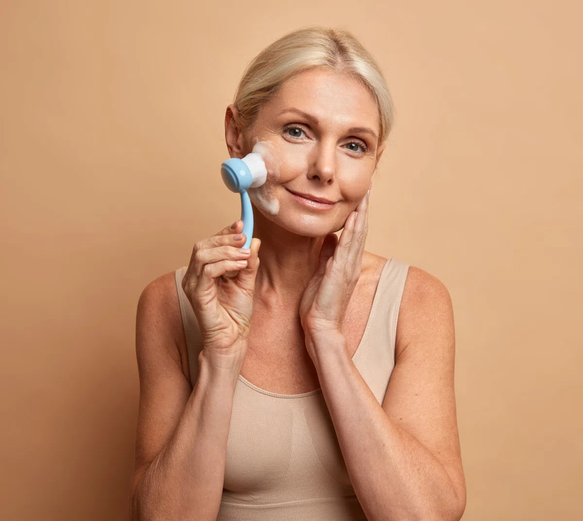 How to take care of your skin after fifty? Anti-aging care step by step